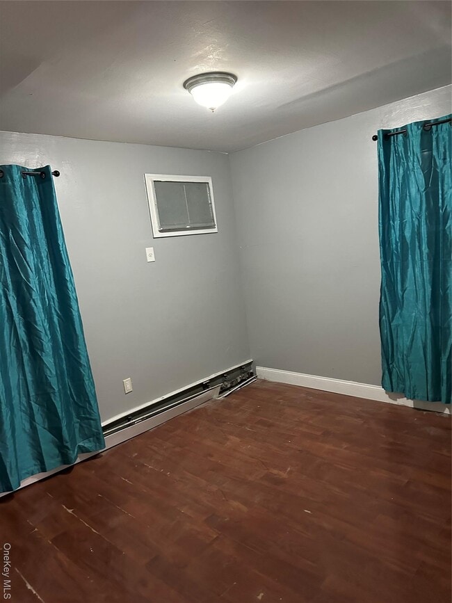 Foto del edificio - 180-11 146th Ave