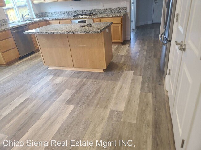 Foto del edificio - 3 br, 2 bath House - 3342 Freshwater Creek