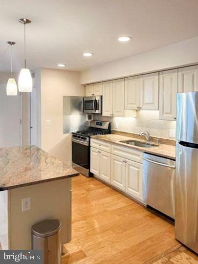 Foto del edificio - 7513 Spring Lake Dr