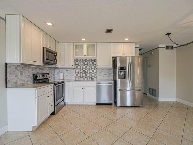 Foto del edificio - 2800 Indian River Blvd