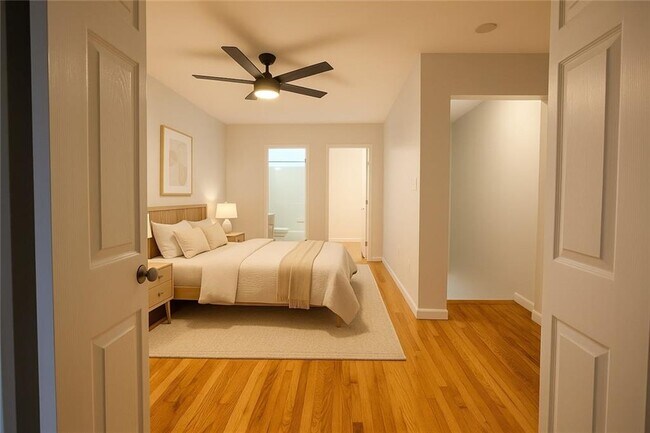 Foto del edificio - 420 Woodward Rd