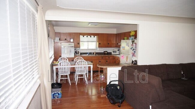 Foto del edificio - 3622 Allison St