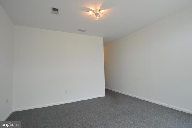 Building Photo - 3829 Fait Ave