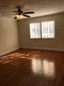 #21 Living Area - 802 E Main St