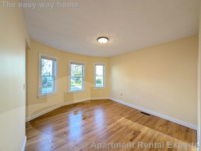 Foto del edificio - 615 Boston Ave