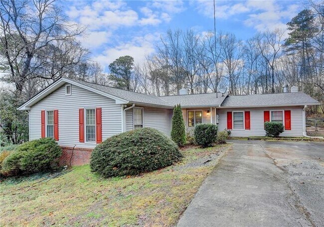 Foto del edificio - 4185 S Berkeley Lake Rd NW