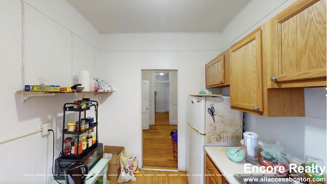 Building Photo - 15 Walbridge St