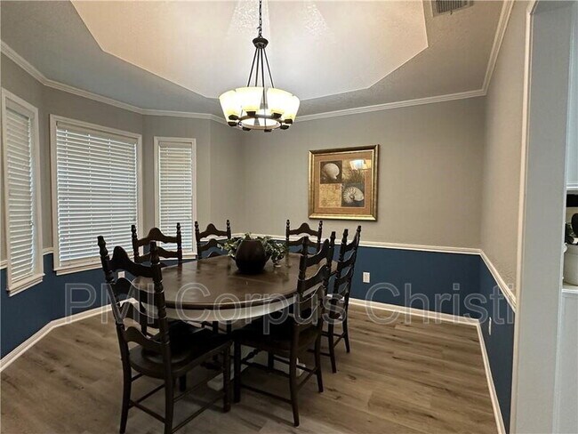 Building Photo - 7421 Lake Neuchatel Dr