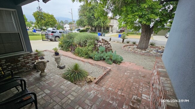 Building Photo - 2451 Graydon Ave