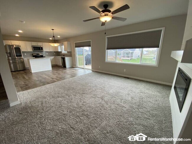 Building Photo - 9008 Primo Ln
