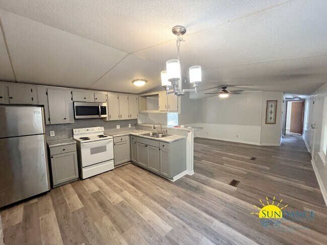 Foto del edificio - Nice 3 Bedroom Mobile Home in Niceville!