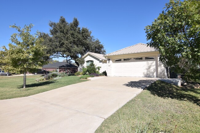 Building Photo - 12833 Summit Trail