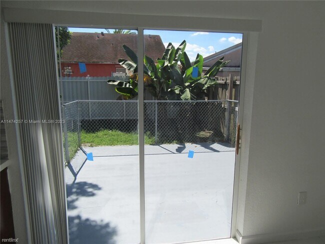 Building Photo - 3 br, 2 bath House - 12246 SW 203rd St