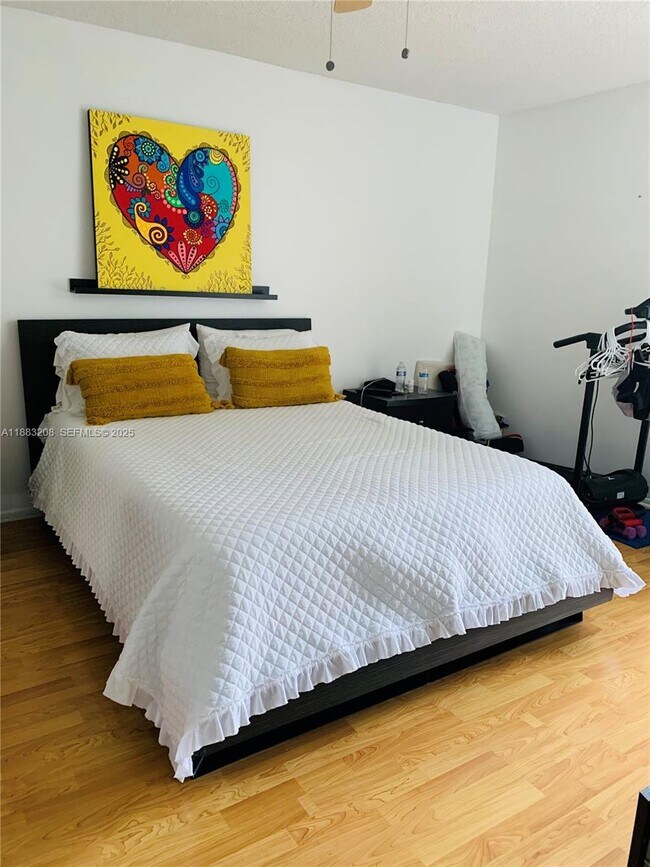 Foto del edificio - 20500 W Country Club Dr