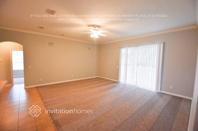 Building Photo - 13743 Devan Lee Dr E