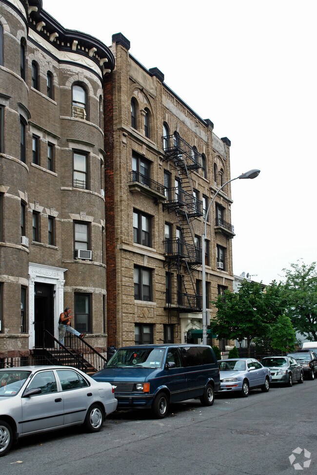 Building Photo - 280 14th St