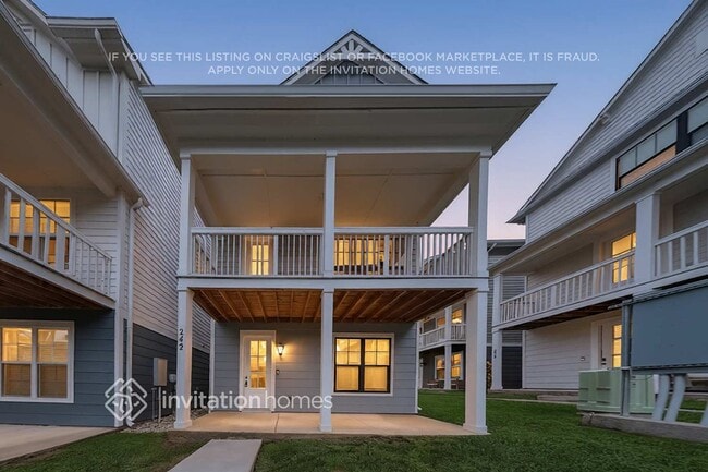 Building Photo - 242 Founders Ln