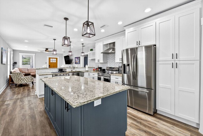 Foto del edificio - 2910 N Ola Ave