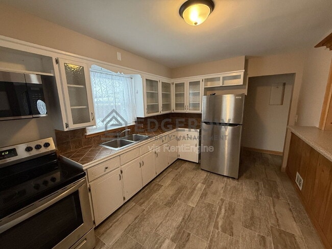 Foto del edificio - 740 Lyles St SE