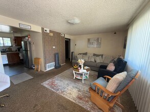 Building Photo - 55 E 100 N
