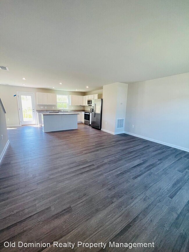 Foto del edificio - 4 br, 2.5 bath House - 2205 Tailor Drive