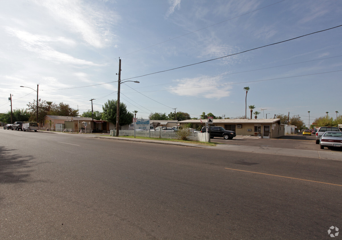 Building Photo - Chandler Garden Mobile Home Park