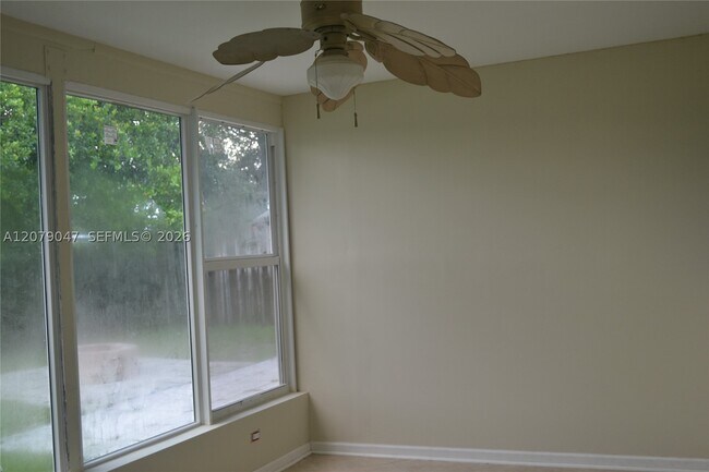 Foto del edificio - 8350 NW 27th Pl