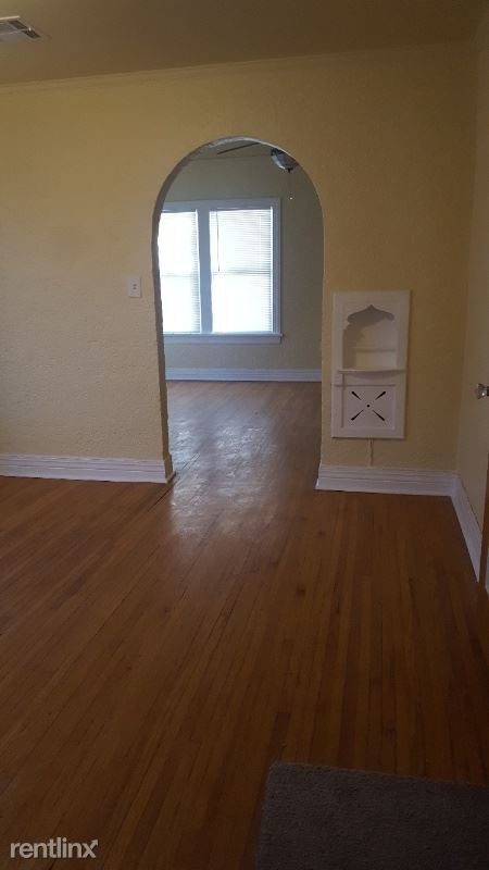 Foto del edificio - 1721 W Cameron St