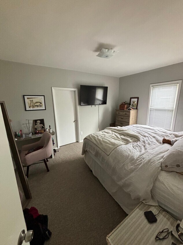 Foto principal - 814 Louis Ave