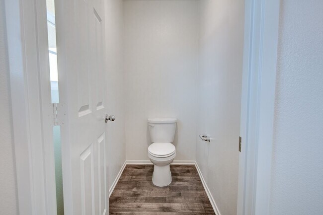 Building Photo - 67459 Rio Madre Dr