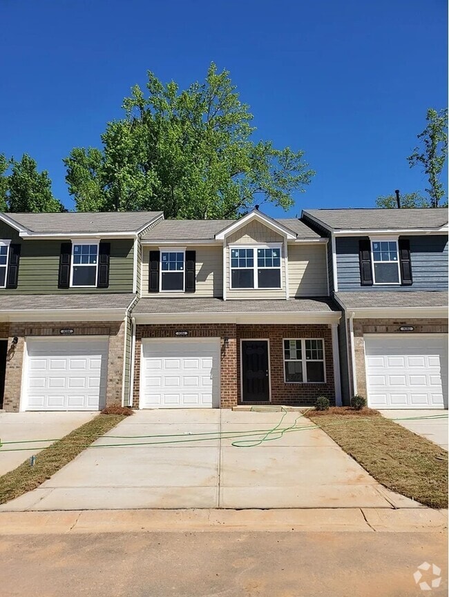 Building Photo - 9204 Grand Valley Dr