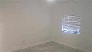 Building Photo - 2801 Riverside Dr