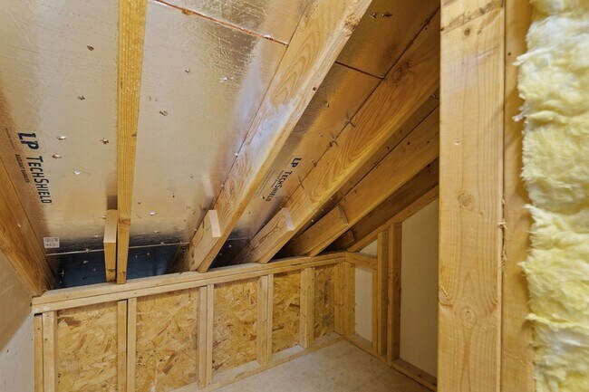 Building Photo - 414 Acklen Park Dr
