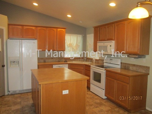 Building Photo - 17513 E Nora Ln