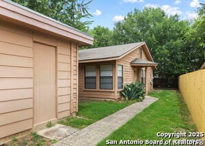 Building Photo - 11742 Spring Club Dr