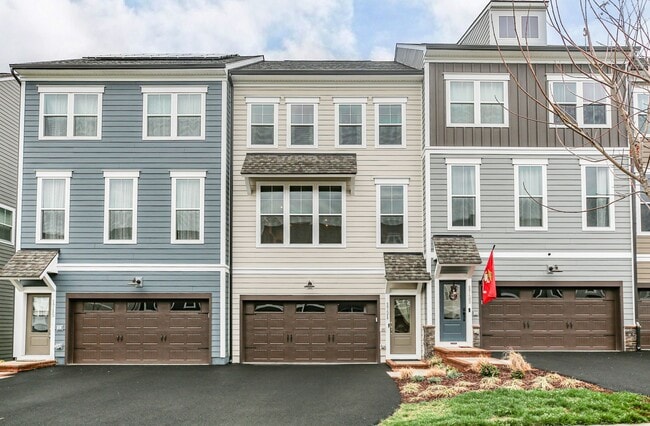 Photo - 1721 Beech Leaf St Townhome