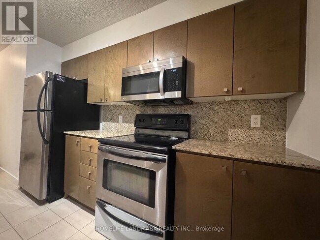 Building Photo - 11 Brunel Ct