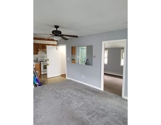 Primary Photo - 139 Bluff Ave