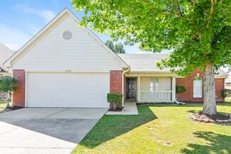 Building Photo - 7892 Jane Ayre Dr