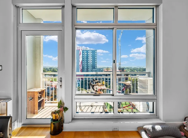 Foto del edificio - 603 Davis St