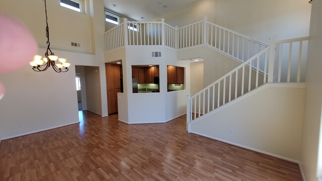 Building Photo - 10488 Hollingsworth Way