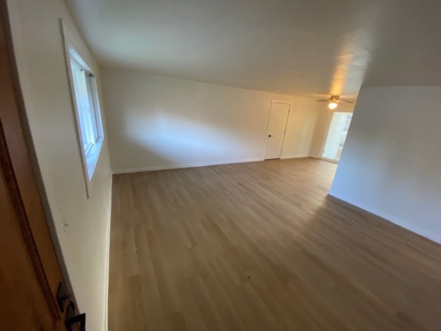 Building Photo - 1673 W Victory Rd