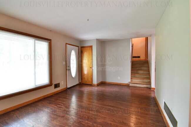 Foto del edificio - 5122 Braidwood Dr