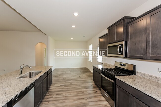 Building Photo - 9629 Sierra Grande DR