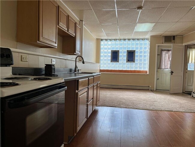 Building Photo - 1 bedroom 1 bath