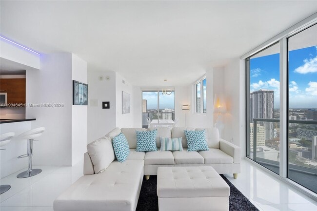 Foto del edificio - 253 NE 2nd St