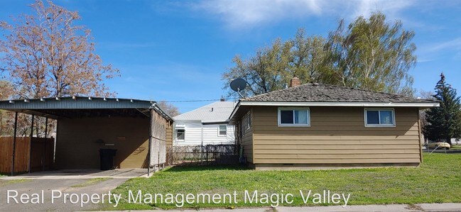 Foto del edificio - 2 br, 1 bath House - 628 9th Ave