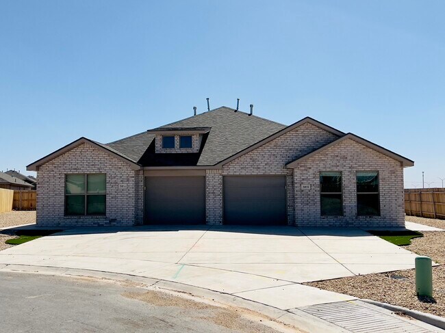 Building Photo - 2102 N Avenue K