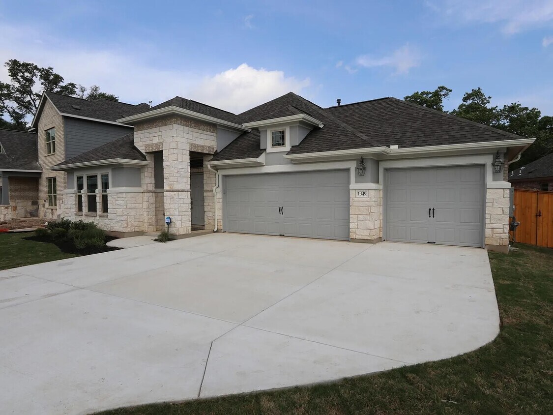 Primary Photo - 1349 Oyster Creek