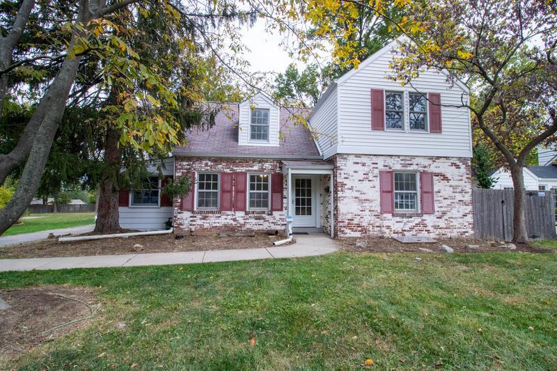 57 Forest Glen Ln, Kirkwood, MO 63122 House Rental in Kirkwood, MO